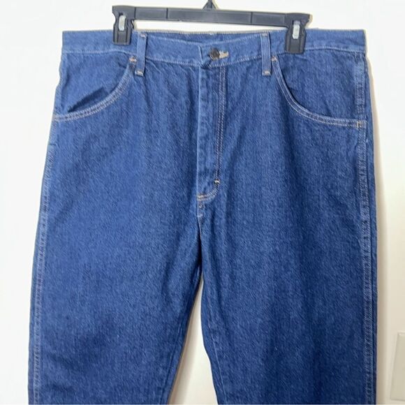 RUSTLER x WRANGLER 38 x 30 Vintage Dark Wash Regular Fit Four Pocket Jeans - Picture 4 of 13